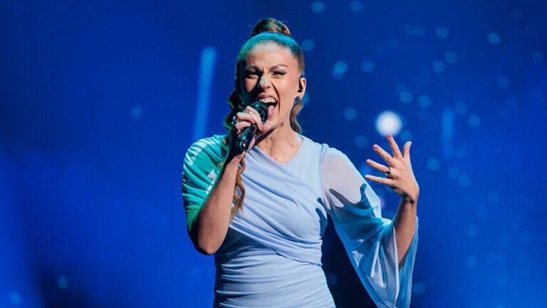 Agata Ray