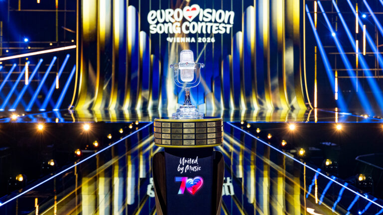 trophée eurovision 2026 sur la scène